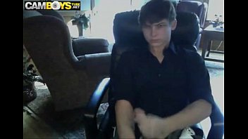 Twink Jacking Off In Front Of His Computer
