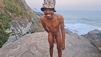 Orgia Em Praia Carioca .