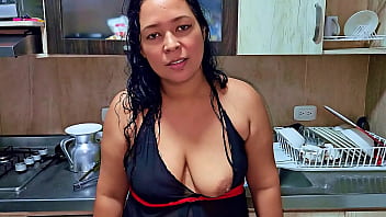 Squirting Orgasm In The Kitchen In Front Of My Stepson, I_m A Horny Stepmom. Do You Want To Be My New Stepson?