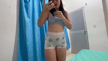 Pongo Cachondo A Mi Pequeño Hermanastro Virgen Para Que Me Folle Y Se Corra En Mi Coño. Hg