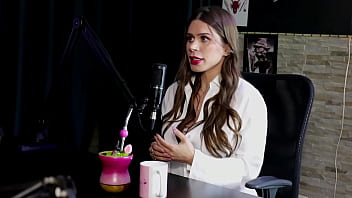 Faz Dominação, Teve Um Fetiche Do Homem Se Vestir De Mulher, A Diferença Dos Relacionamentos, E A Sua Mentoria... - Pati Ferraz (watch On: Sheer/red)