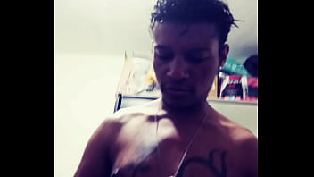 Fodeu O Marido Da Vizinha Que Gemeu Com A Imensa Rola No Cu.