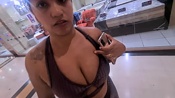 Casal Foi Malhar E Personal Pediu A Calcinha Da Esposa Suadinha Do Treino