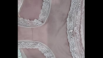 Masturbating While Smelling My Friend' Mother' Already Worn Underwear