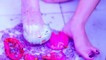 Pleasure In Feeling My Messy Feet - Dildo-latina-sexy-bathroom-dirty-moaning-fetish-glass-dildo-feet-new-barefoot-toes-soles