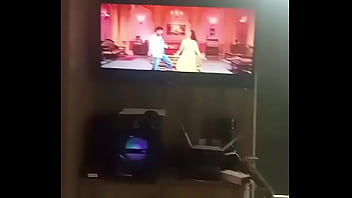 Sexy Ladyboy Twerking Ass Shaking Fucking On Webcam - Bar Dance Indian Shemale