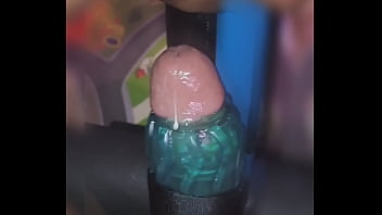 Cuming Hard With Amazon Stroker
