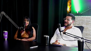 Como O Franc_s Conheceu A Brasileira, Está Introduzindo Ele Aos Poucos No Meio Liberal, Fizeram Menage, E A Diferença... - Casal Cherie (watch On: Sheer/red)