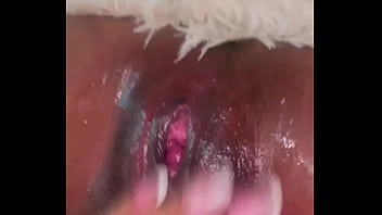 Kloebigclitoris - Kissing, Bigclitris - Unknown - 2025 - Incredible - Show - Video 96503