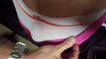 Melando Meu Pipi Maricas Com Gozo E Guardando Na Calcinha Mijadinha O Cheirinho Exala No Ar