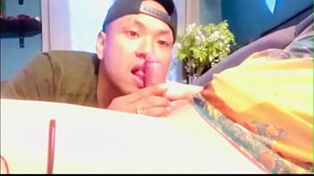 Blowing A Beautiful White Cock