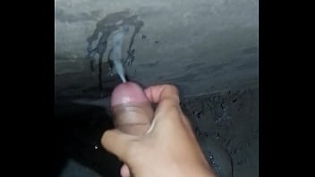 Gozando Na Construção - cumshot, cum, sex, teen, amateur, dick, amateurs, big-dick, amador, cum-in-mouth, gozando, pau, piro - Video 96237