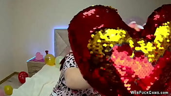 Redhead Webcam Girl Performing Solo For Fans