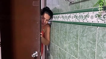 Zoeyluna2 - update #31 - espio a mi prim en el baño y follo con el a escondidas hasta hacerlo correr - Nov 27, 2024