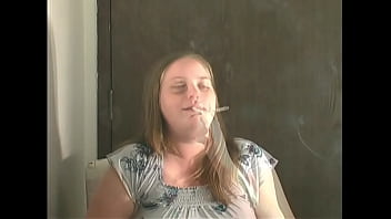 Peach 22 Yr Old Blonde Sfw Non-nude Smoking Clips Pt 2