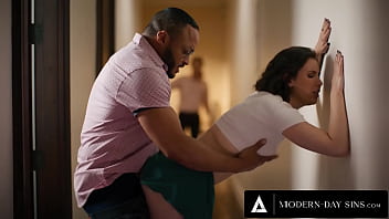 Modern-day Sins - Bored Casey Calvert' Sneaky Sex With Hubby Turns Into Gangbang With Their In-laws