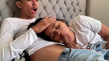 Padrastro Pervertido Me Mete La Polla En Mi Boca Hasta Correrse