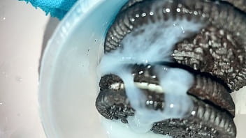 Bánh quy sốt tinh trùng