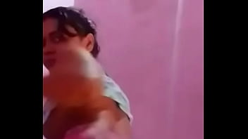 Gostosa Dançando Funk - gostosa, dancando, marianinha, brasilfunk - Video 92569