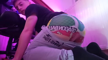 I Expose My Ass In Front Of The Camera