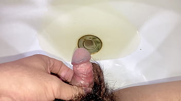 Bồn hứng nước đái