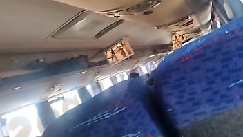 Masturbo A Un Seguidor Y Termino Follada X El A Mitad De Camino Quedando Con Mi Vagina Llena De Leche