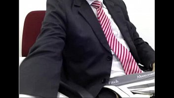 Strong77 Cam Married