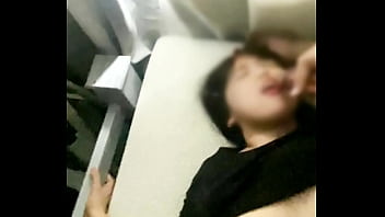 Asawa Ng Seaman Nagpabayo Sa Kapitbahay Dahil Nalamang Nambababae - Real Pinay Sex Scandal