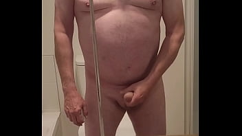 Qick Handjob Seen In Mirror