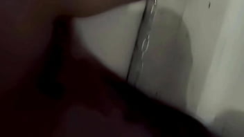 Squirt Und Spank Training Für Die Sklavin