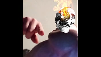 Jen Squirting And Cums Hard