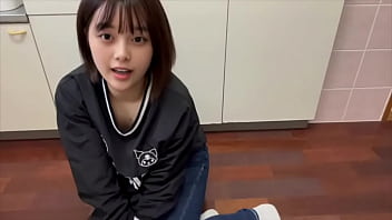 ぴっちぴちのいつも大学に履いて通ってるジーンズでオナニーしました... 誰かとSEXしたいな...