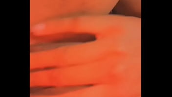 Hot Babe Solo Fingering