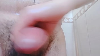 Sacando Leche En El Baño