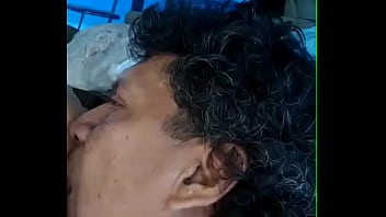 Mamando Culo A Madura