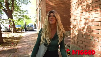 Perverted Spanish Stepson Gives His Mommy Jenna Arson A Bbc To Enjoy!!