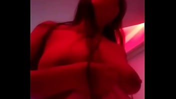 Haciendo Gemir A Una Chica Guapa Depues Del Trabajo