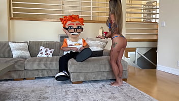 Lusty Linda Lan Rides The Porn Dude' Dick Like A Pro In Wild Casting Couch Session!