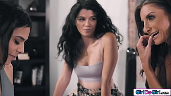 My Gaydar Is Never Wrong She Wants You