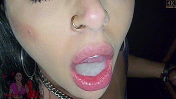 Ganhando Leitinho No Gloryhole, Do Jeitinho Que Eu Gosto!