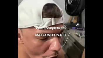 Trouxe Um Noiado Da Rua Pra Me Foder Em Casa