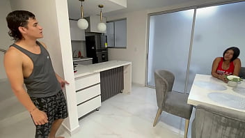 Le Doy Una Rica Follada A La Mejor Amiga De Mi Madrastra Hasta Llenarle Su Rico Coño De Mucha Leche.