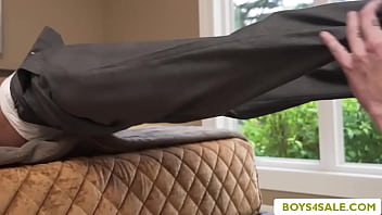 Master Lance Charger Let Eli Bennet Feel His Dick