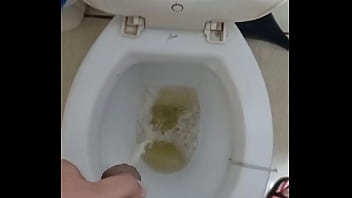 Uma Mijada Gostosa - piss, gostosa, golden-shower - Video 64974