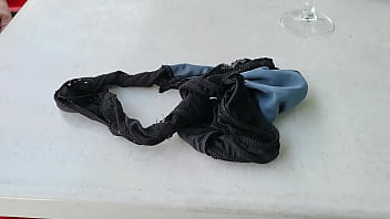 Kiwi Trashy Milf At A Cafe Pisses On The Pavement On A Busy Street With People Walking By. Trailer