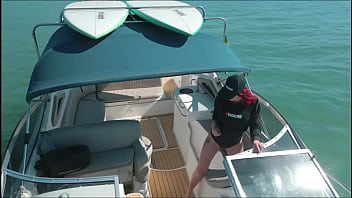 Drone Flagra Casal Em Sexo Na Lancha Em Alto Mar
