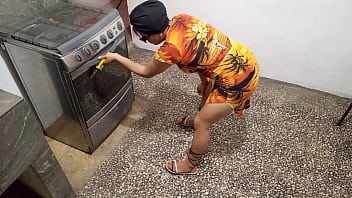 Stepmother Gets Tangled In The Kitchen And Asks Her Bandit Stepson For Help. The Man Comes To Help Her But Also To Fuck Her. Real Homemade Porn Of Stepsson Fucking Stepmother