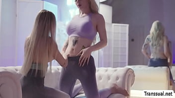 Delilah Day Gets Pink Pussy Fucked By Ts Gracie