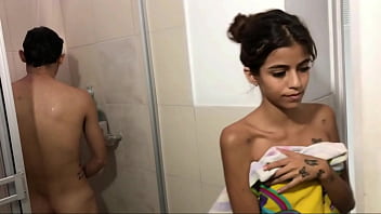 Se Folló A Su Ex Novia Por última Vez Mientras Su Novio Estaba En El Trabajo -