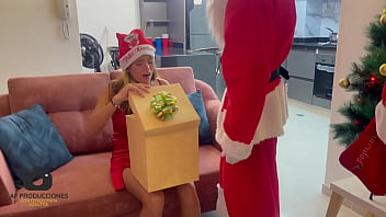 Papa Noel Le Da Su Enorme Polla Y Su Rica Leche A Chica Latina Como Regalo De Navidad. - anal, cum, sex, teen, latina, sexy, ass, real, amateur, homemade, big-ass, amateurs, big-tits, taboo - Video 53635